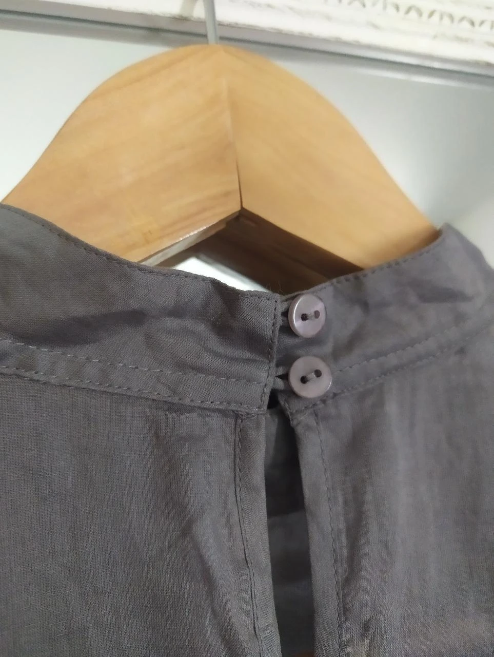 Stile Benetton Light Grey Pleated Balloon Sleeve Blouse M – photo 14